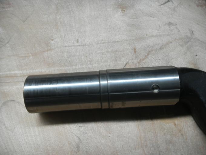 Hino trunnion shaft 493211140