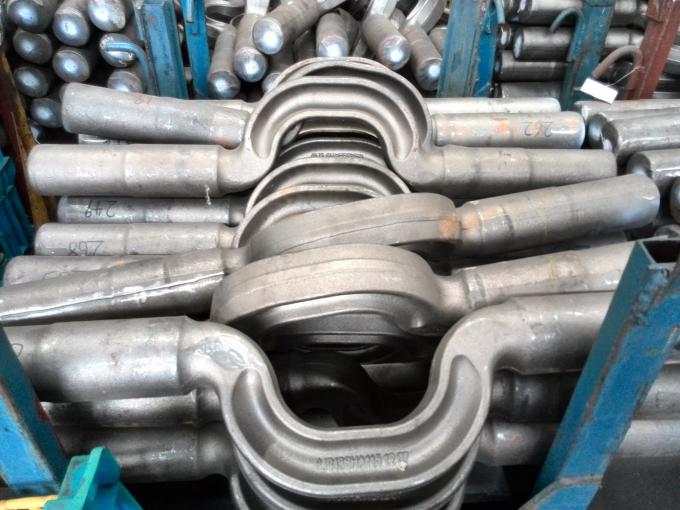 Hino trunnion shaft 493211120